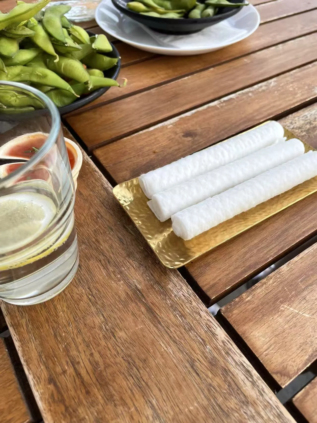 Rotolo di asciugamani monouso CalmConcept® 23M, realizzato al 100% in fibre vegetali naturali, texture perlata 3D, morbido, senza pelucchi, biodegradabile, per uso asciutto e bagnato, per modelli di dispenser di asciugamani caldi A e C - Image 9